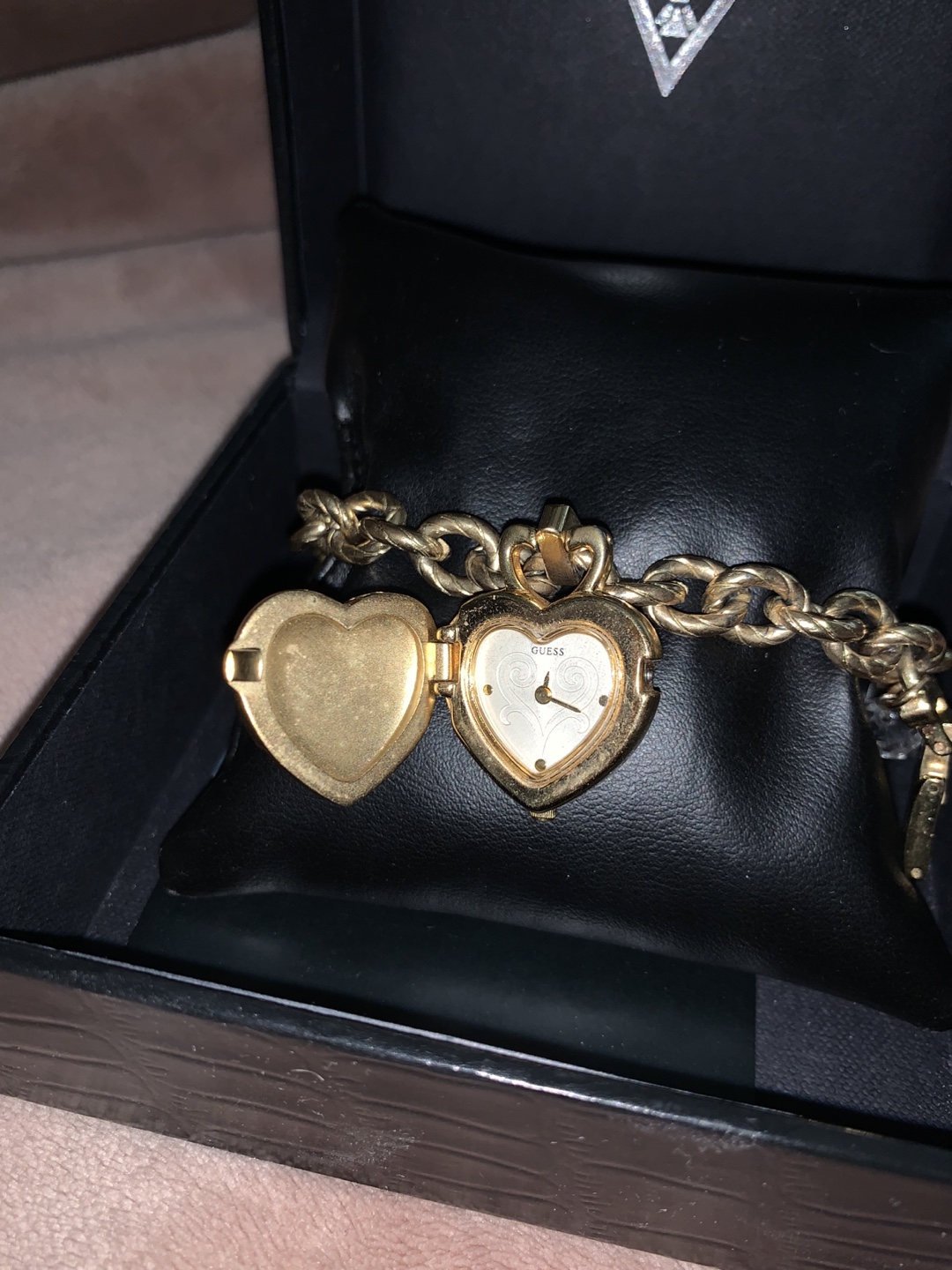 Vintage Guess Gold Heart Watch Bracelet - photo 2