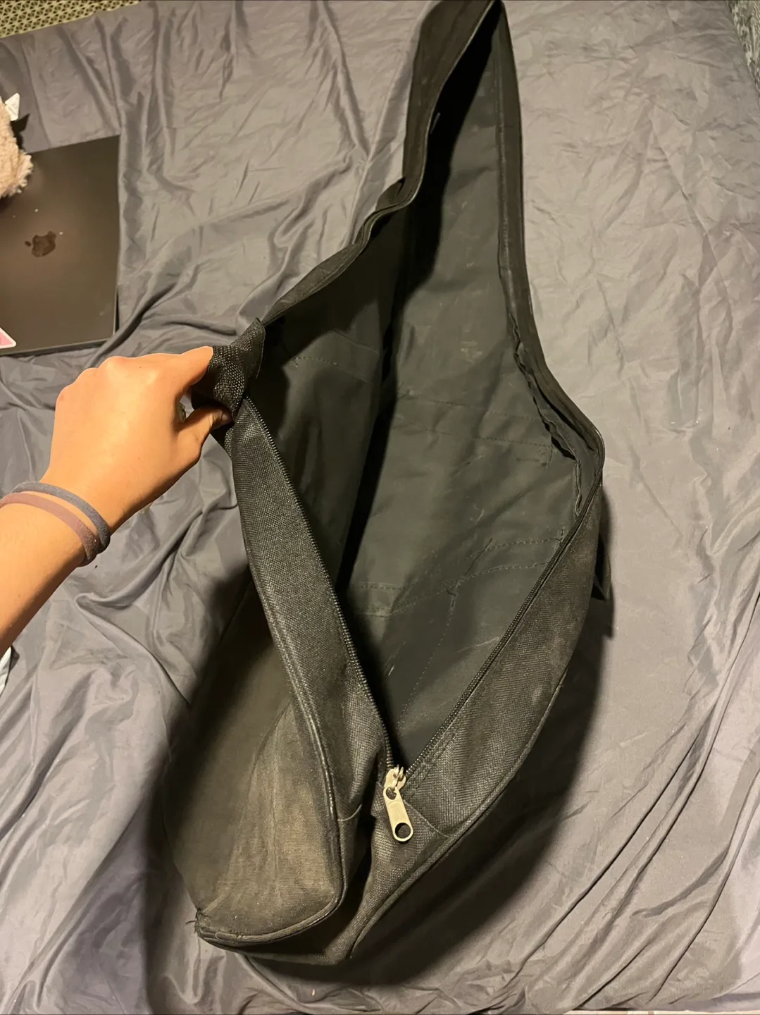 Acoustica Guitar Case image indicator(3)