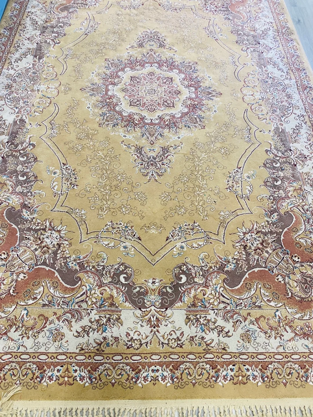 Al Marasim Beige Rug thumbnail