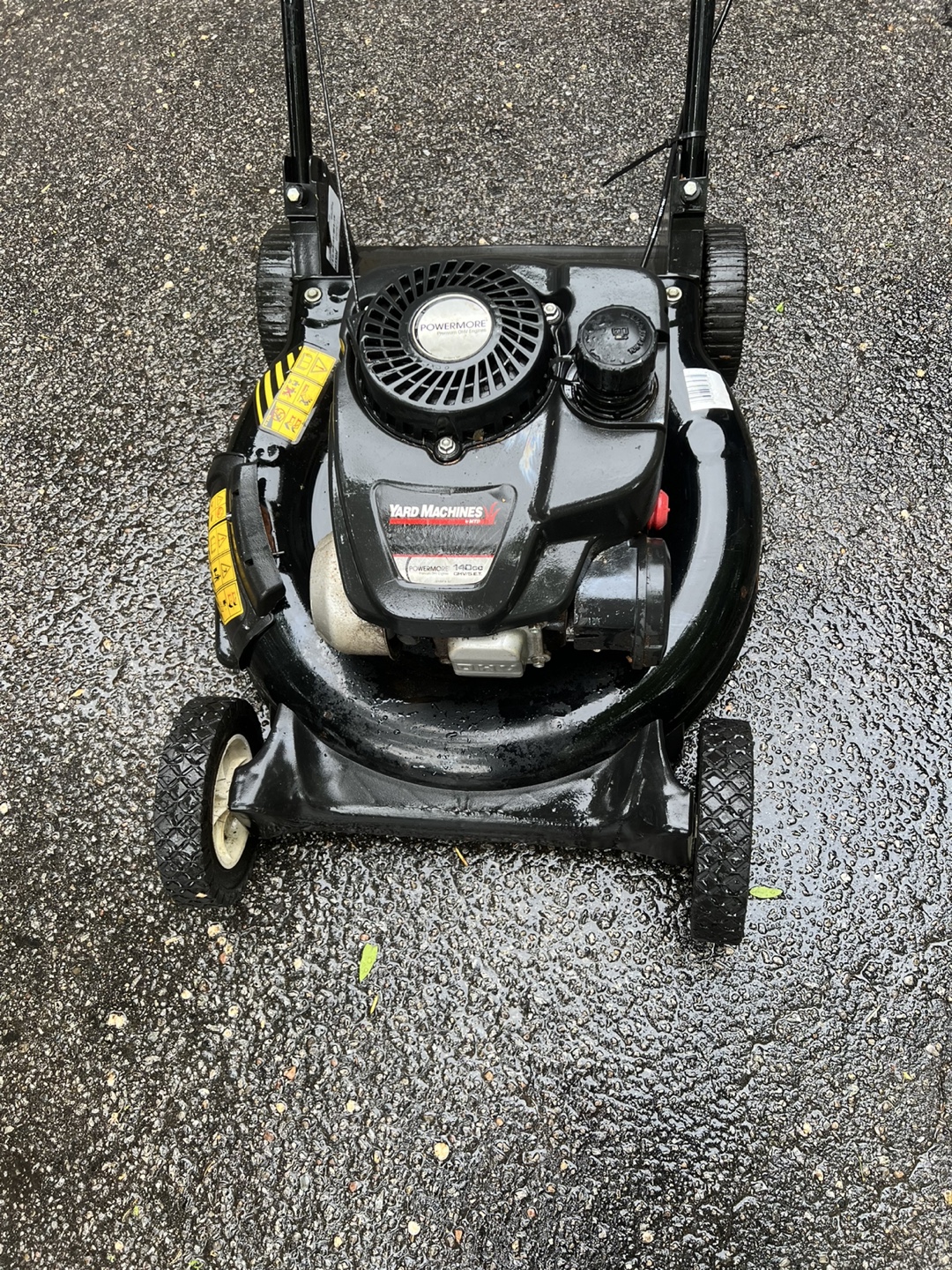 Yard Machines Lawnmower