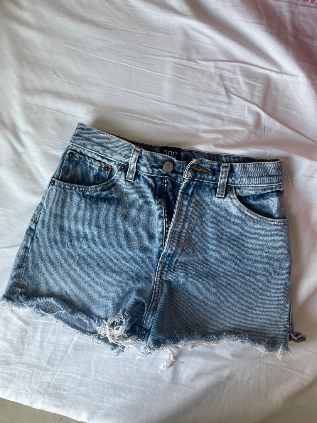 Urban Outfitters BDG Jean shorts thumbnail