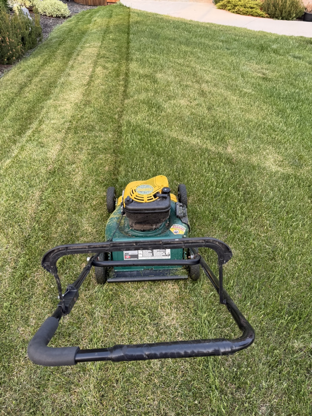 Yard-man lawnmower 5.5 hp - photo 2