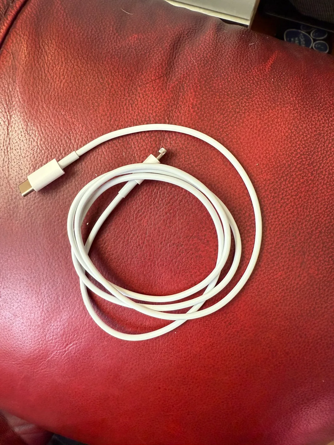 Apple Charging Cable image indicator(3)