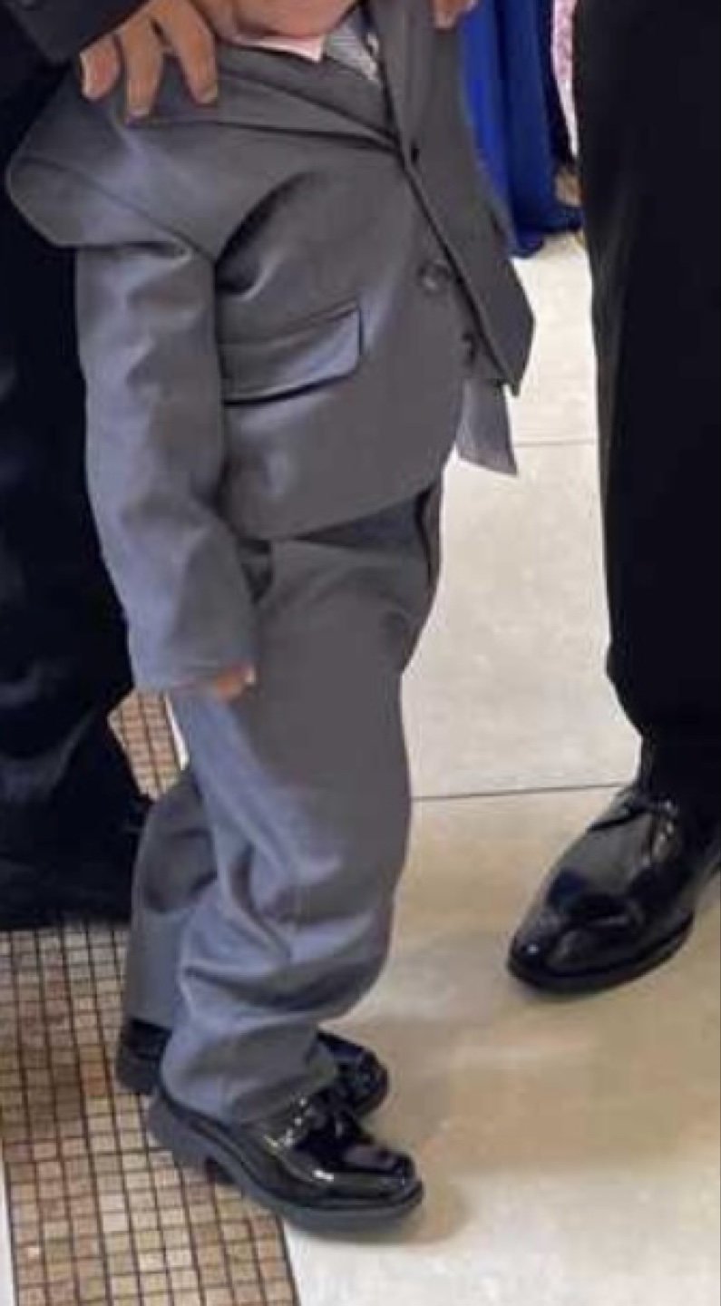 Kids Suit and Tie - photo 2