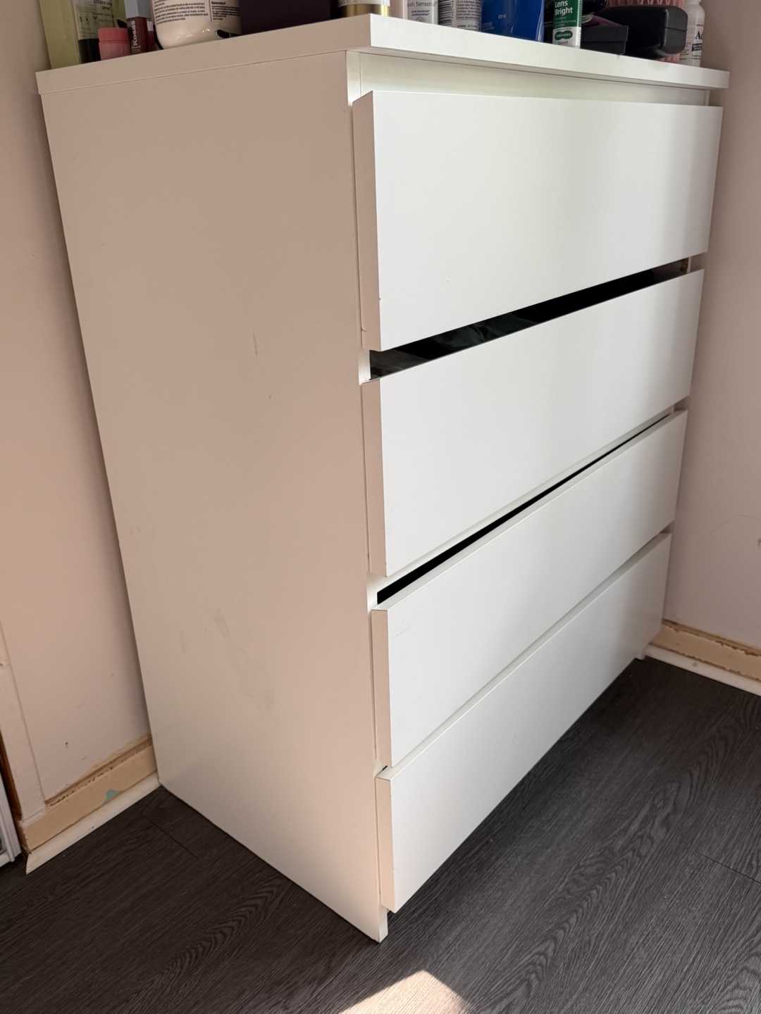 White 4-Drawer Dresser - photo 2