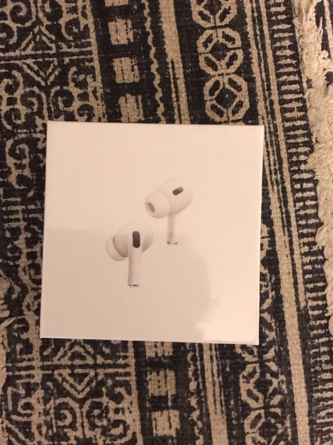 Apple AirPods Pro 2 thumbnail