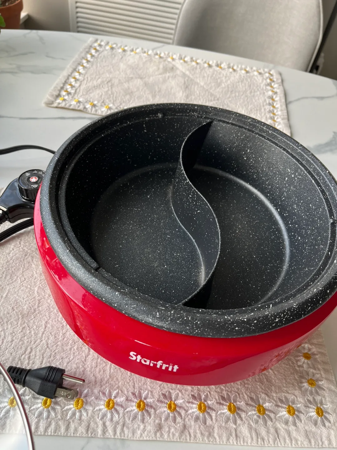Starfrit Electric Hot Pot image indicator(2)
