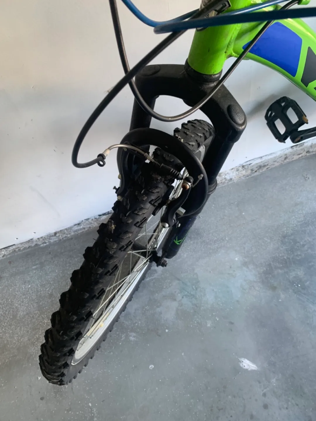 CCM Mountain Bike like new image indicator(4)
