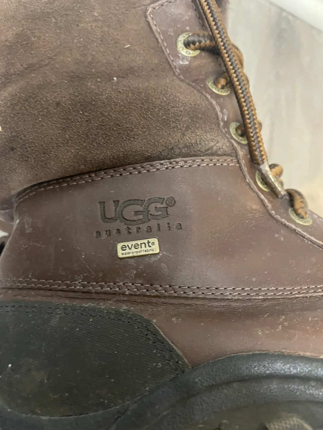 UGG Adirondack Boots - Brown image indicator(4)