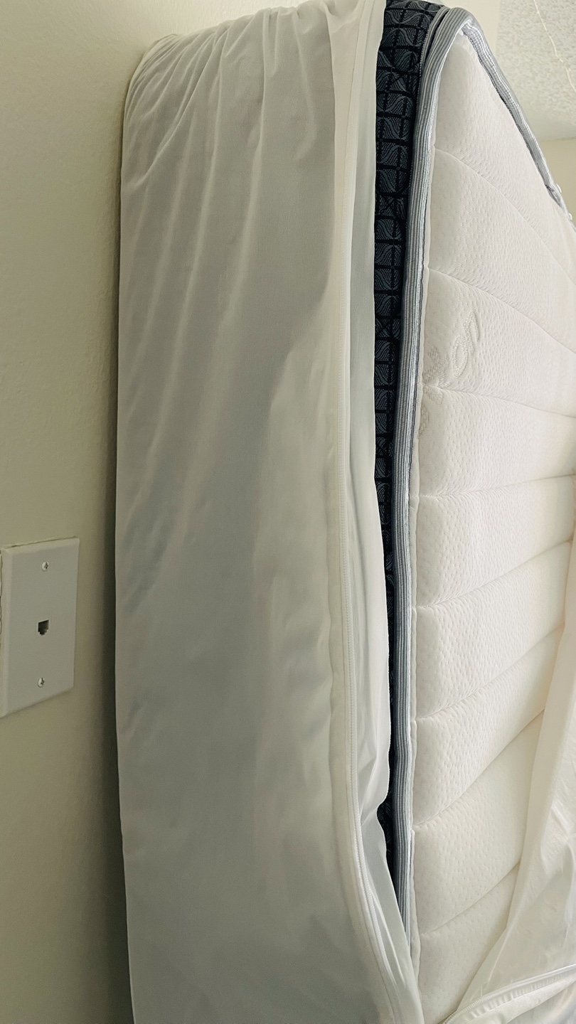 12” Twin Size Mattress – Like New + Bed Bug Protector Included! - photo 3
