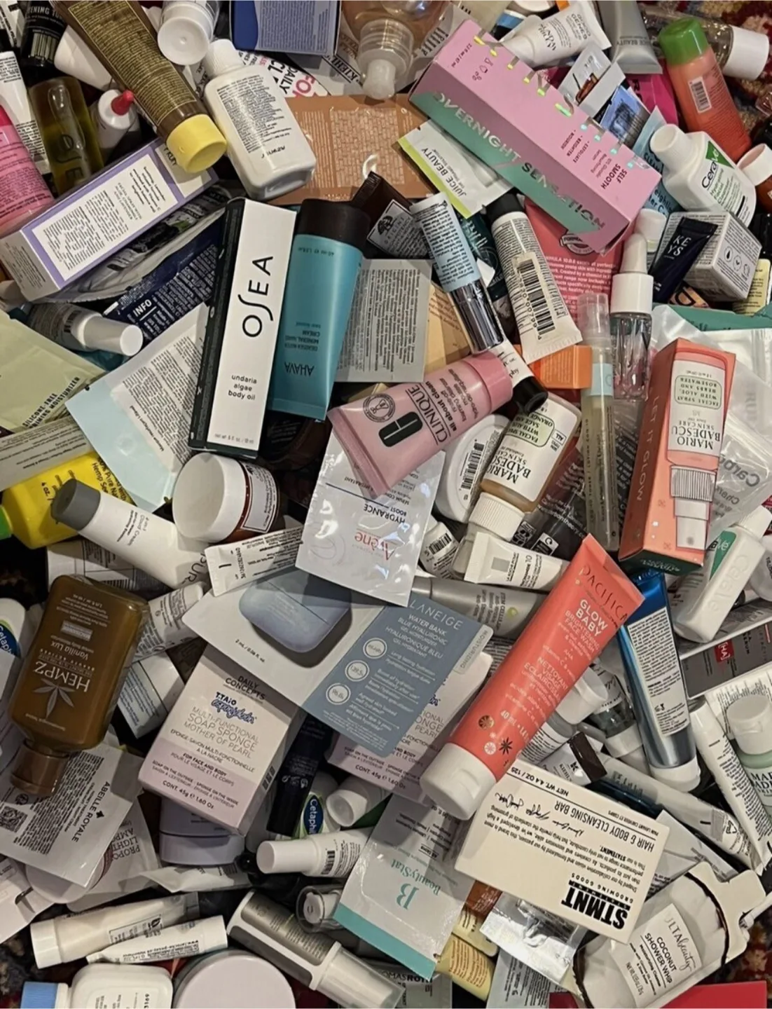 Mystery Beauty Bundle Bag 5-7 products thumbnail