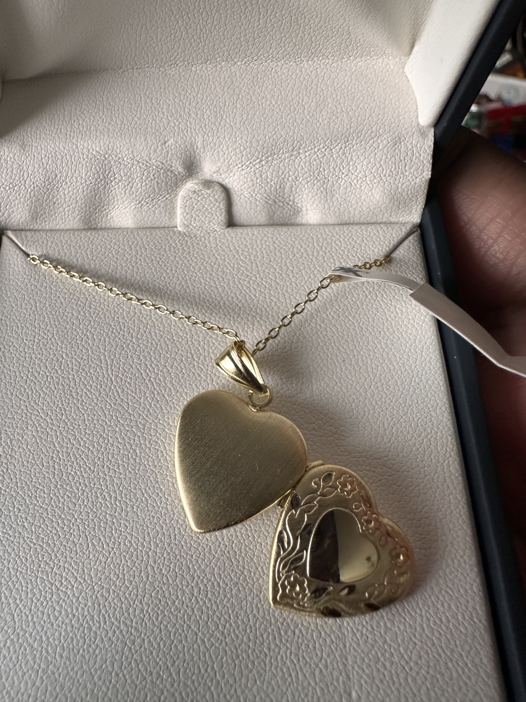 Heart Shaped Locket - photo 4