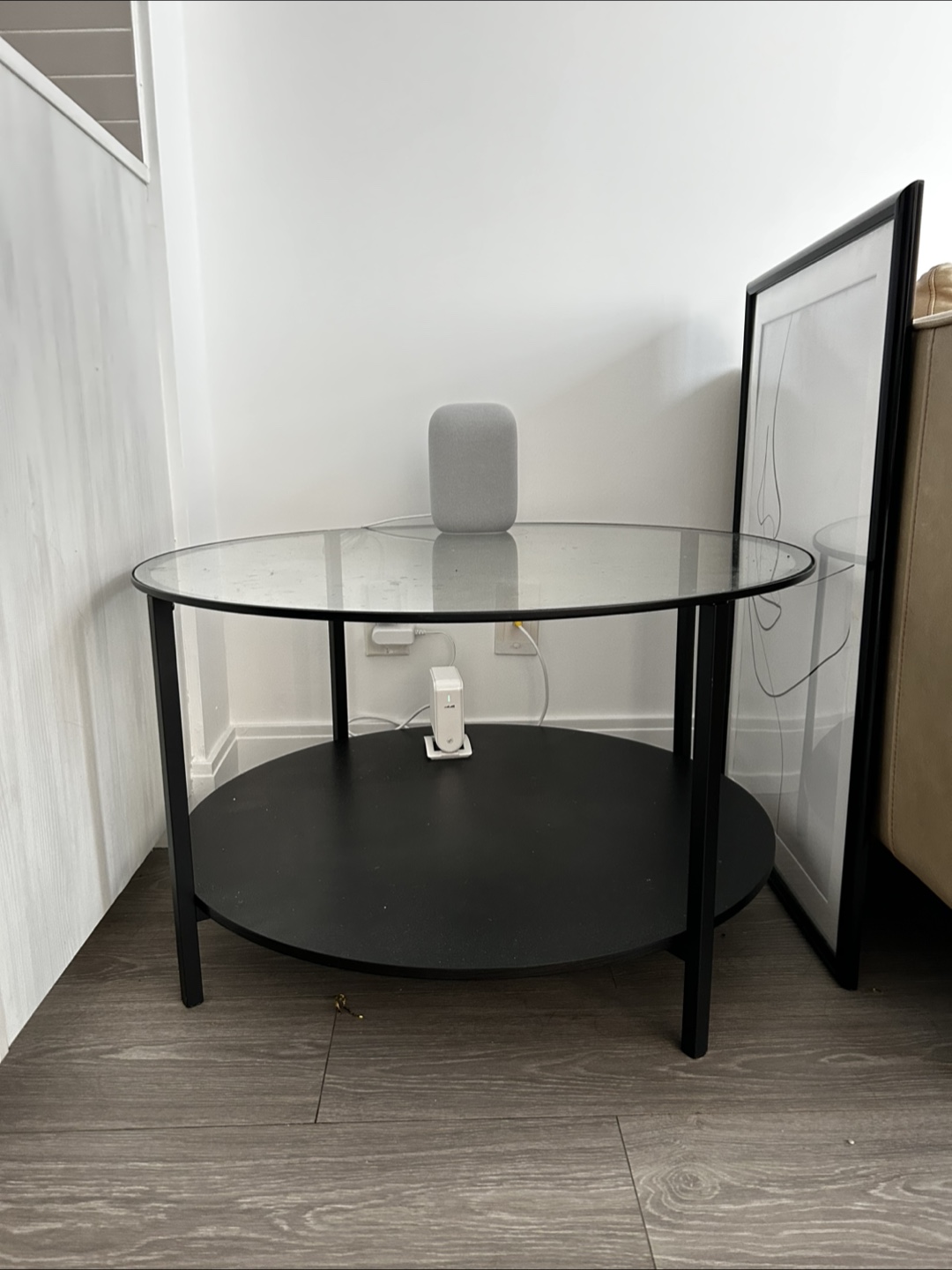 Black Round Coffee Table - photo 2