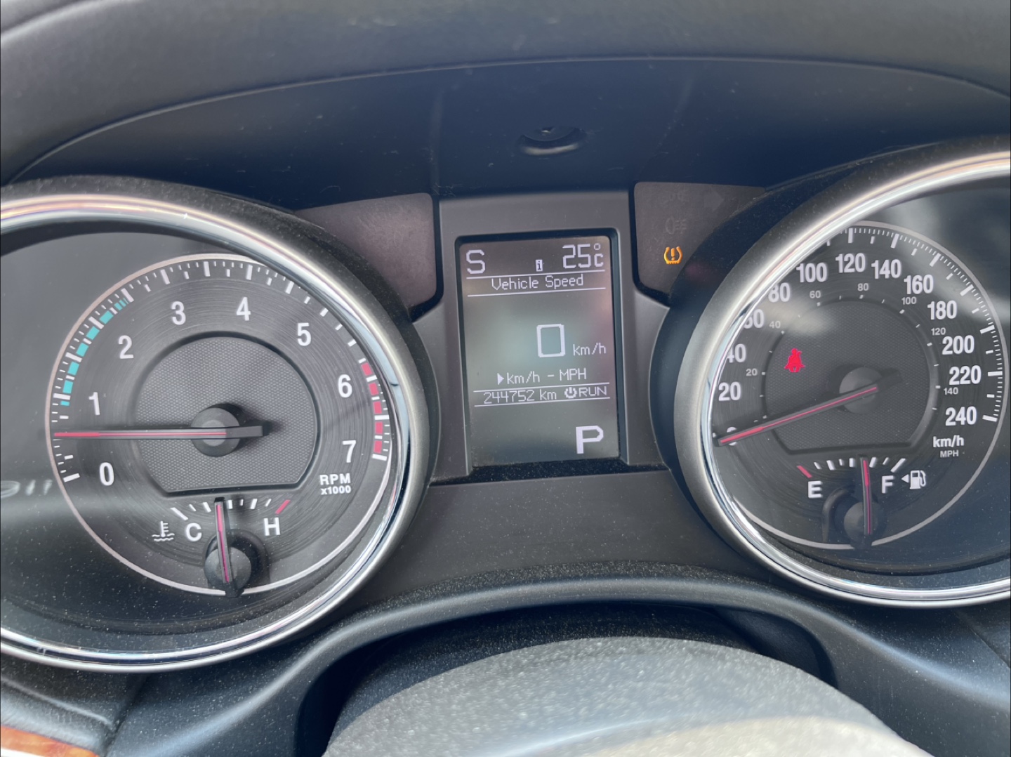 Jeep grand Cherokee - photo 2