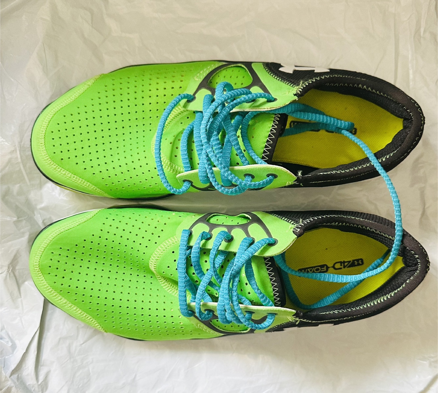 Under Armour Running Shoes US 10 - photo 4