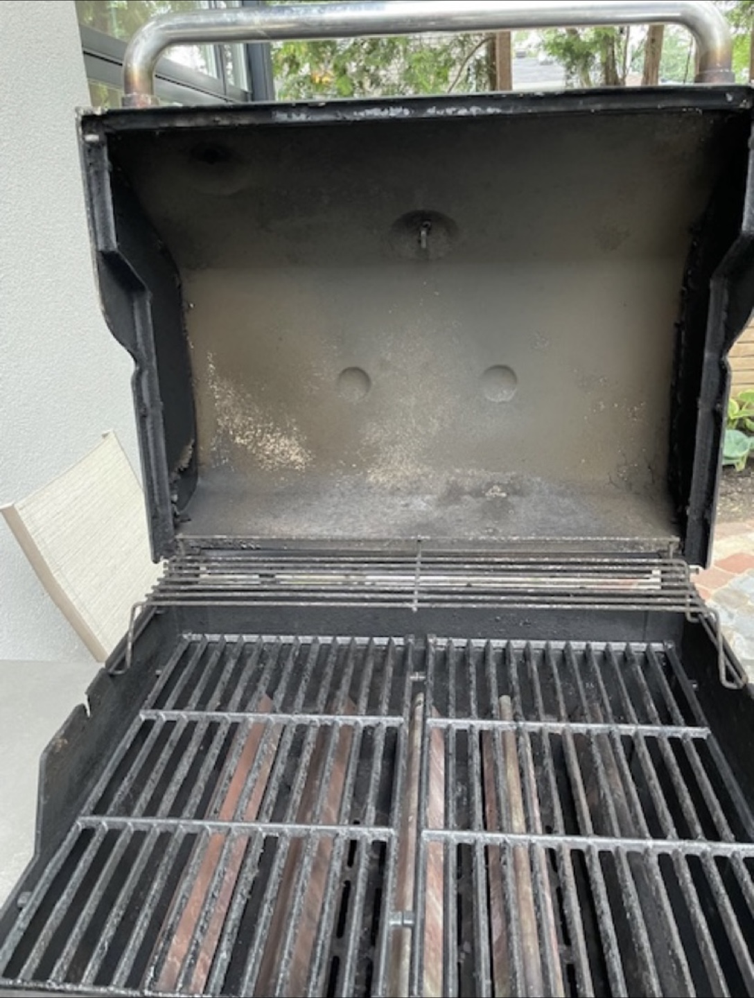 Weber Genesis Series Gas BBQ - photo 2