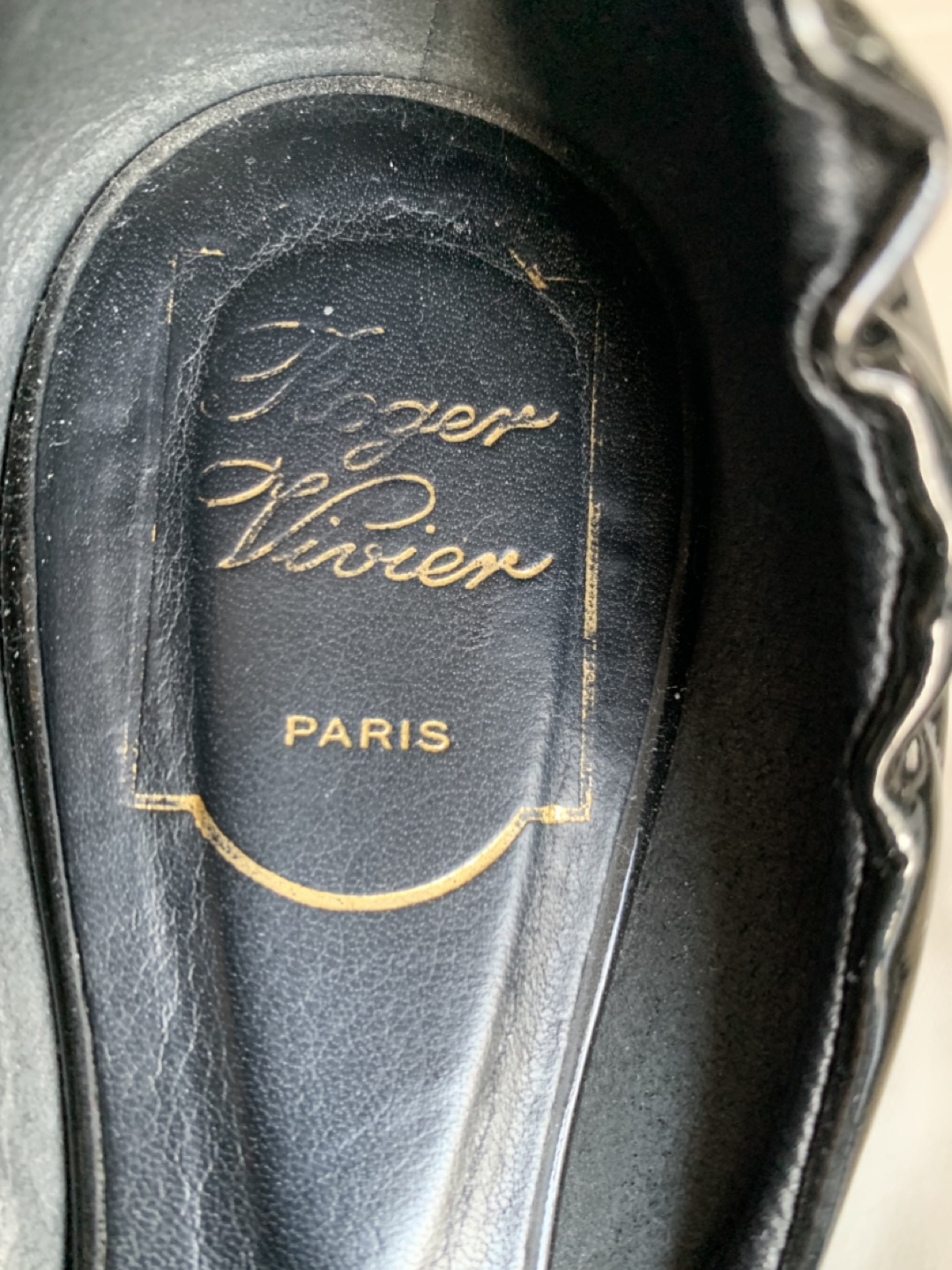 Roger Vivier Black Flats - Size 40 - photo 4