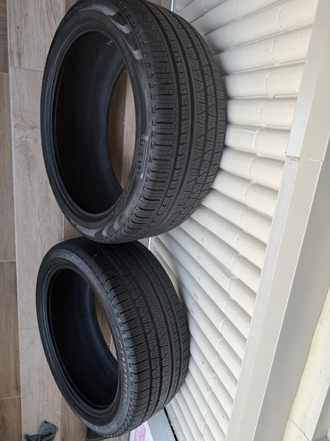 Two Pirelli Scorpion Verde All Season 275/40 R21 V Tires - photo 4