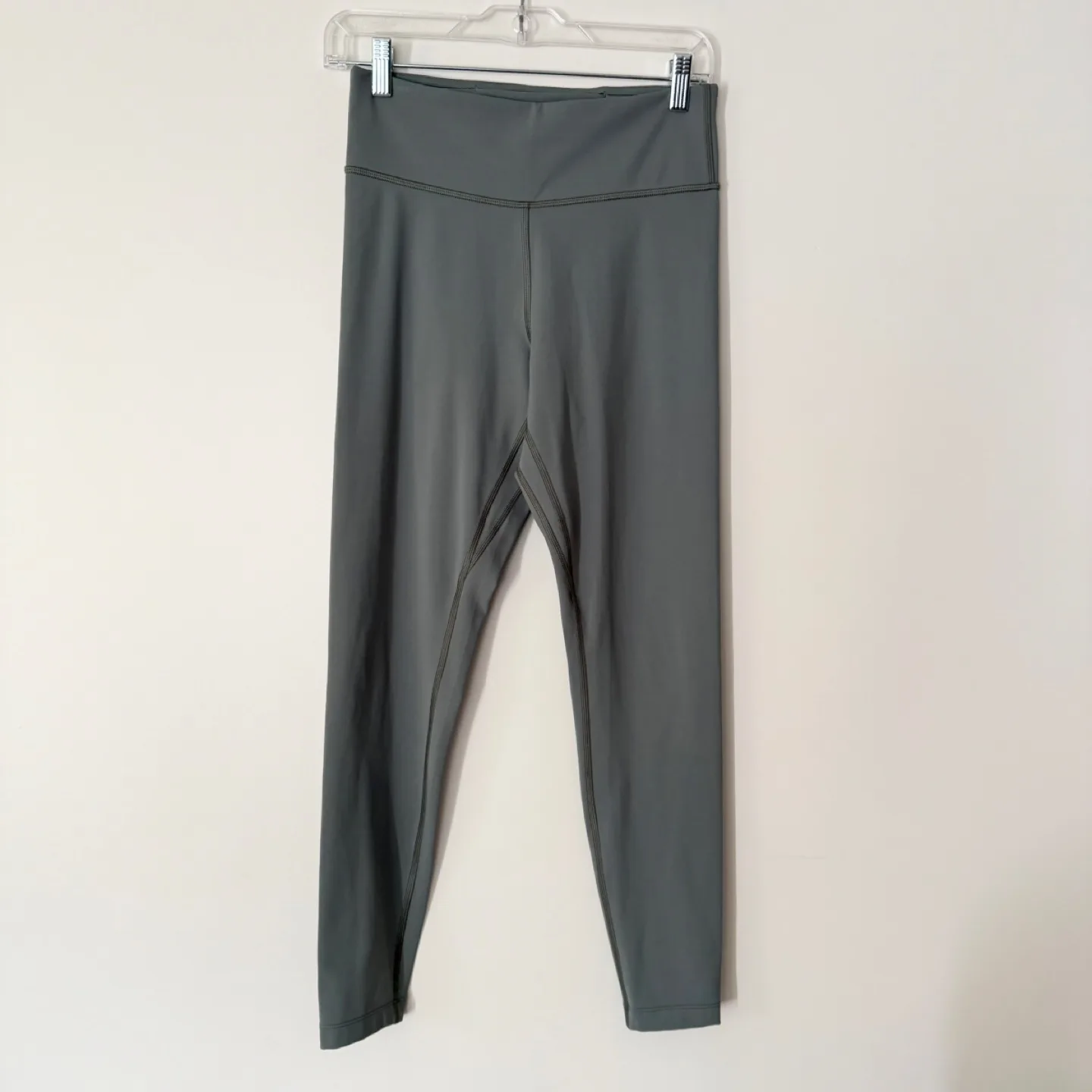 Size M Ten Tree Sage Green Leggings - Super soft! thumbnail