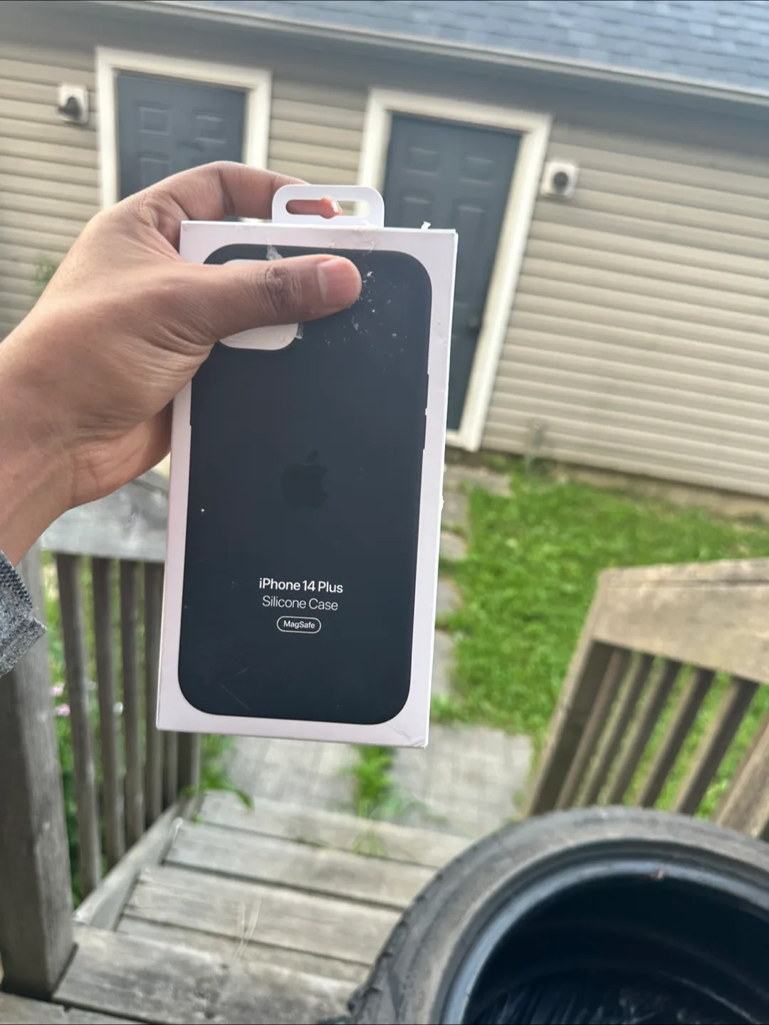 Apple iPhone 14 Plus Silicone Case thumbnail