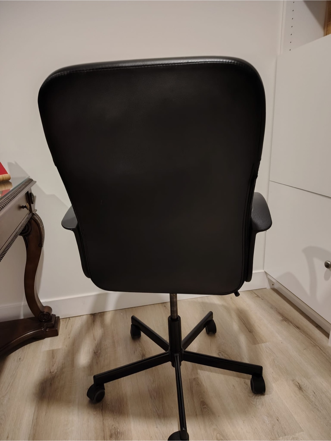 Black Office Chair