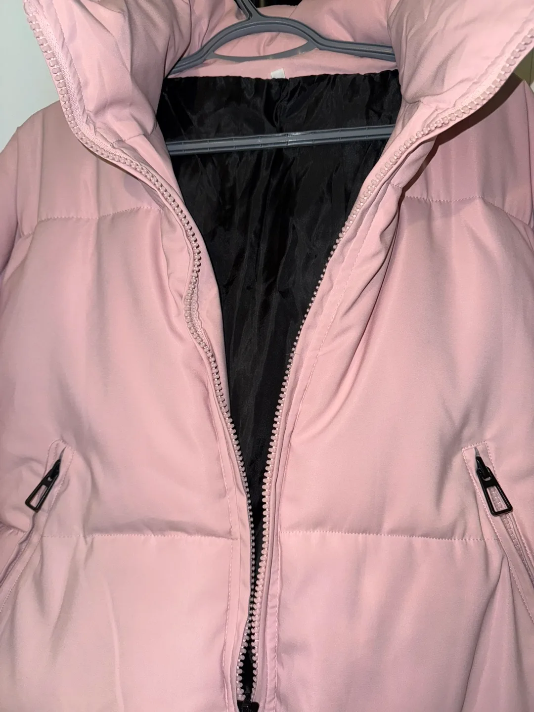 Pink Puffer Jacket image indicator(3)