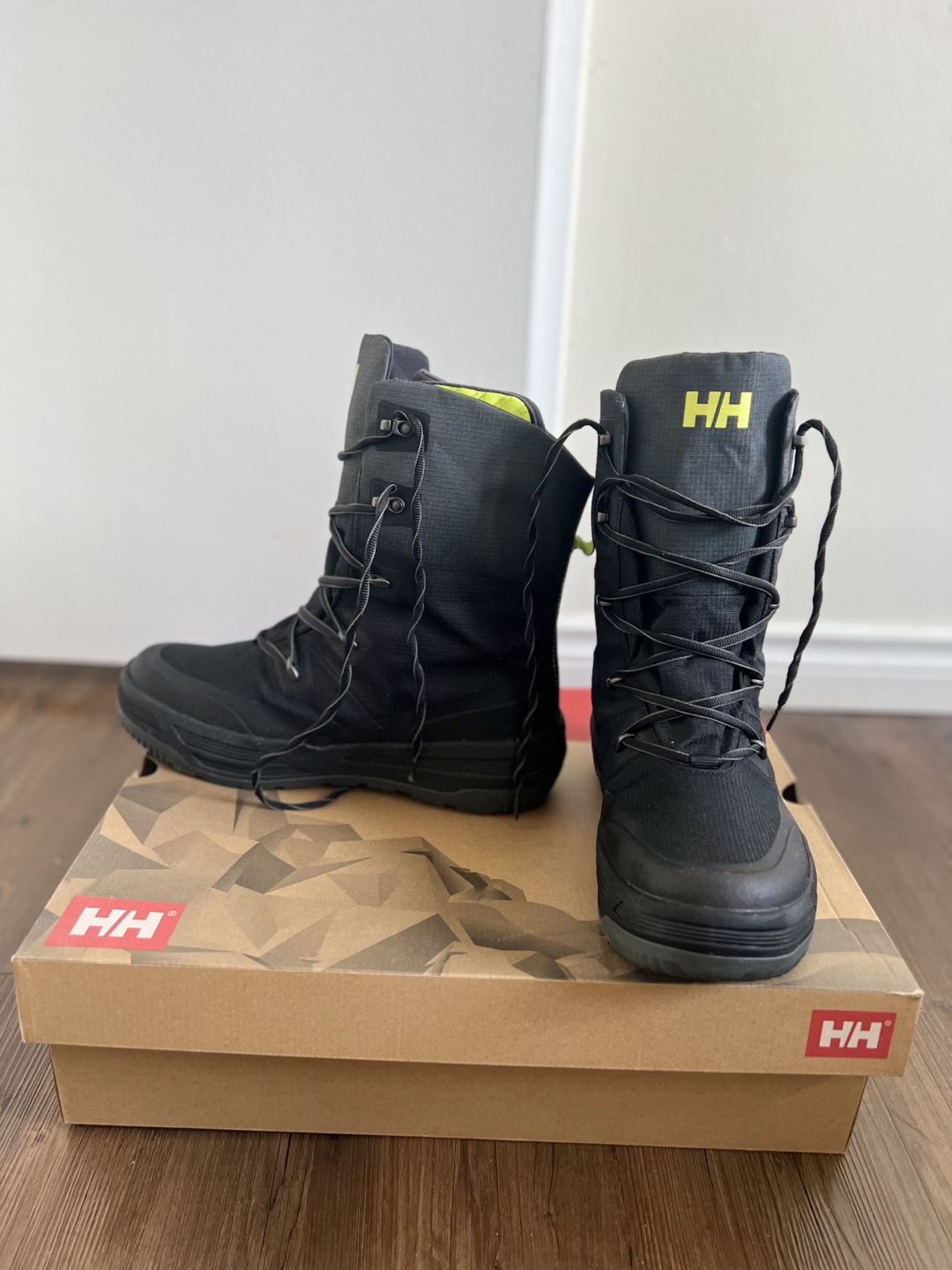 Helly Hansen Black Winter Boots - photo 4