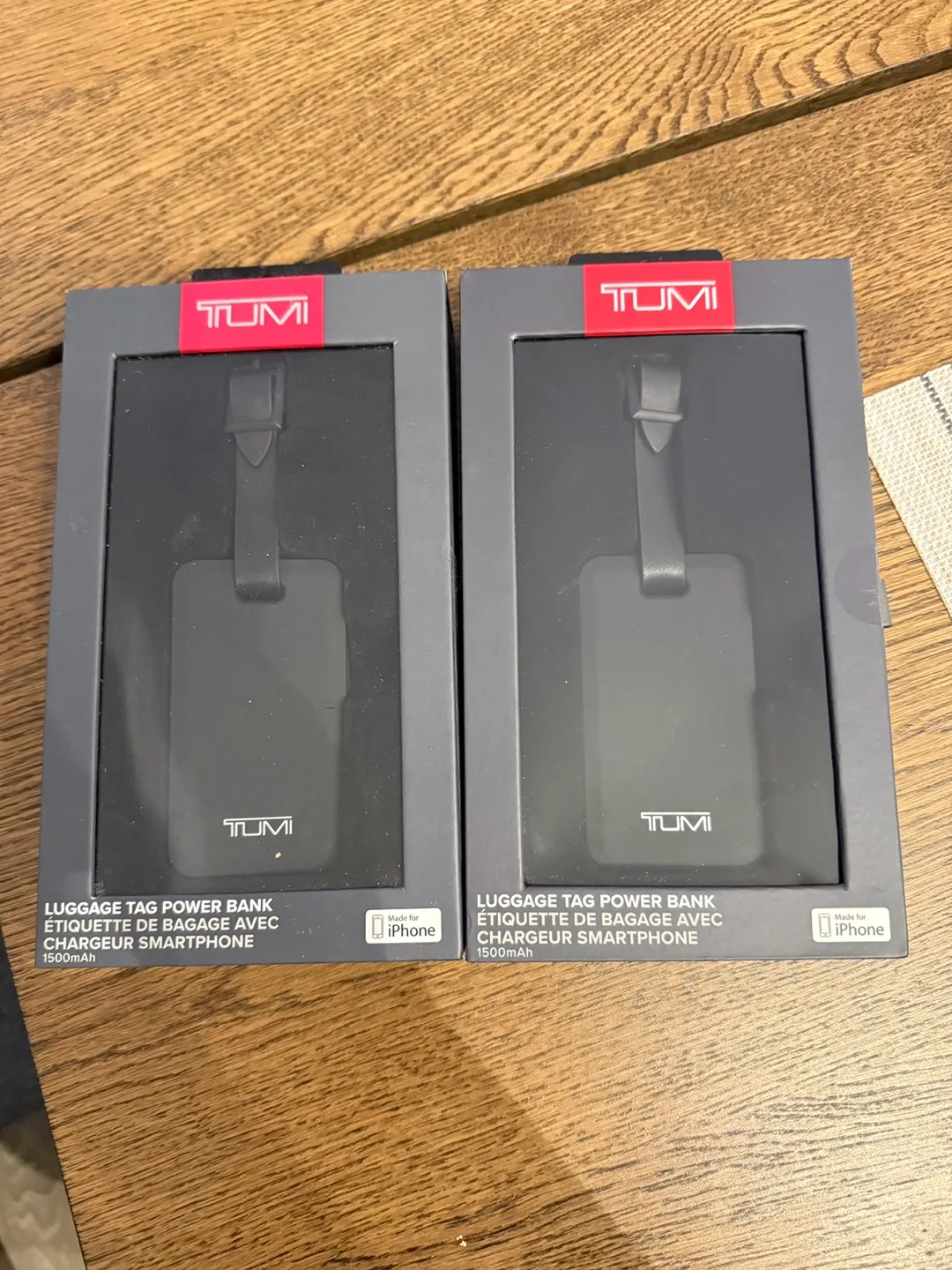 TUMI Luggage Tag Power Bank thumbnail