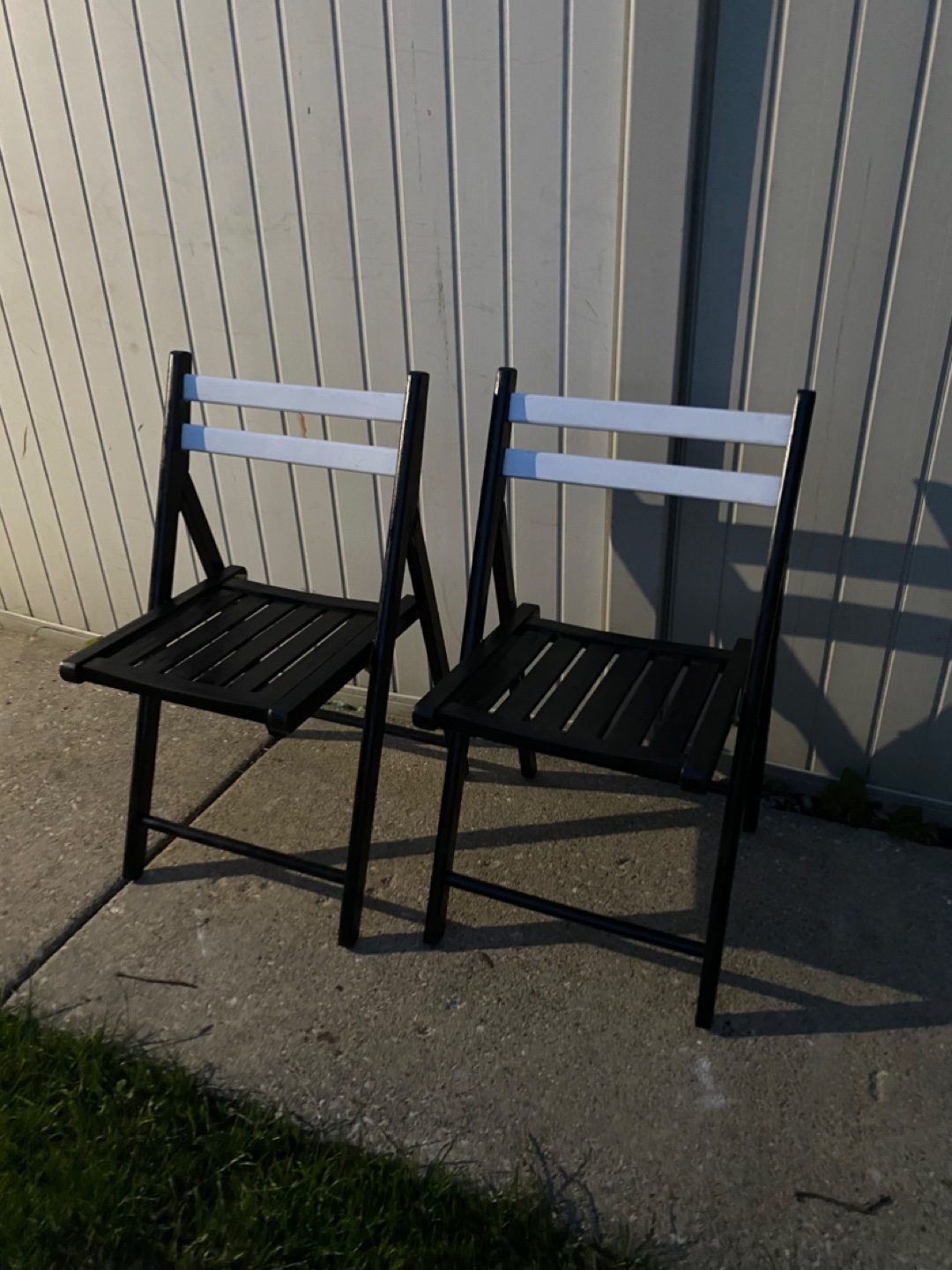 Black and White Folding Chairs - Set of 2