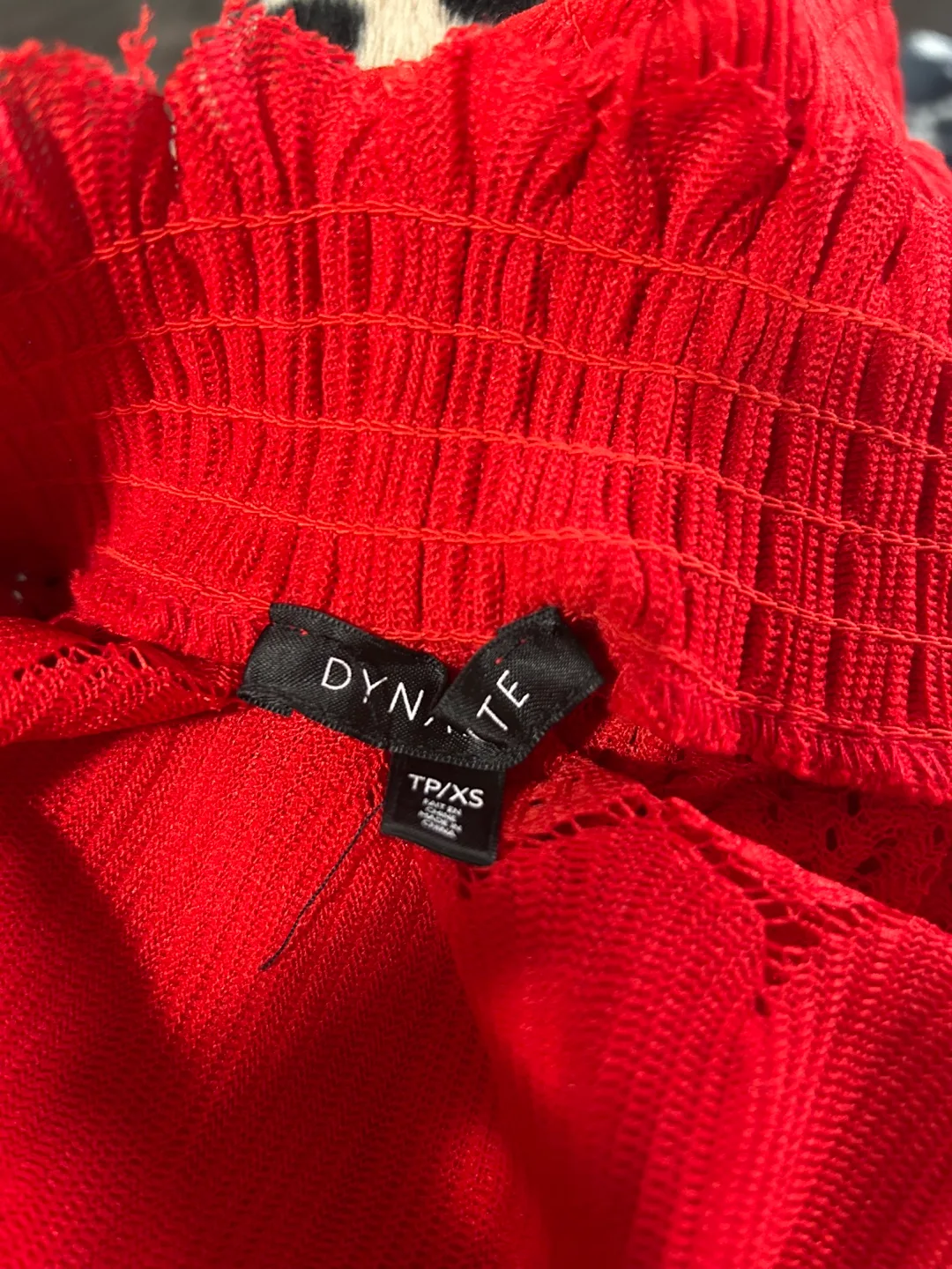 Dynamite red lace off the shoulder tee size XS image indicator(4)