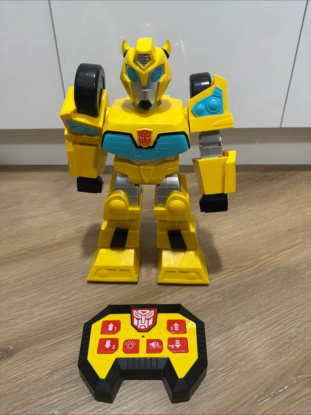 Transformers Rescue Bots Bumble Bee Remote Control thumbnail