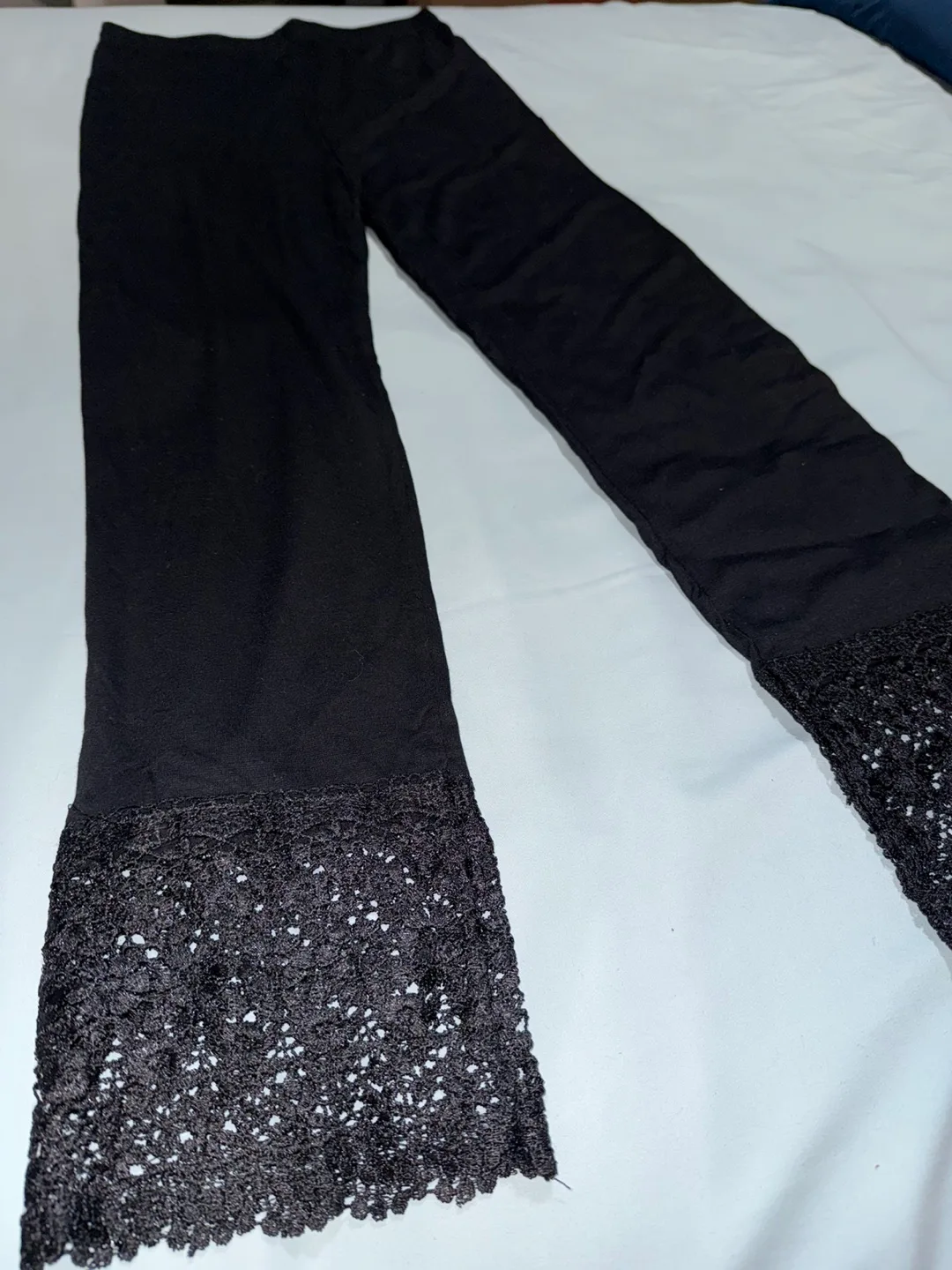 Black Leggings with Lace Hem