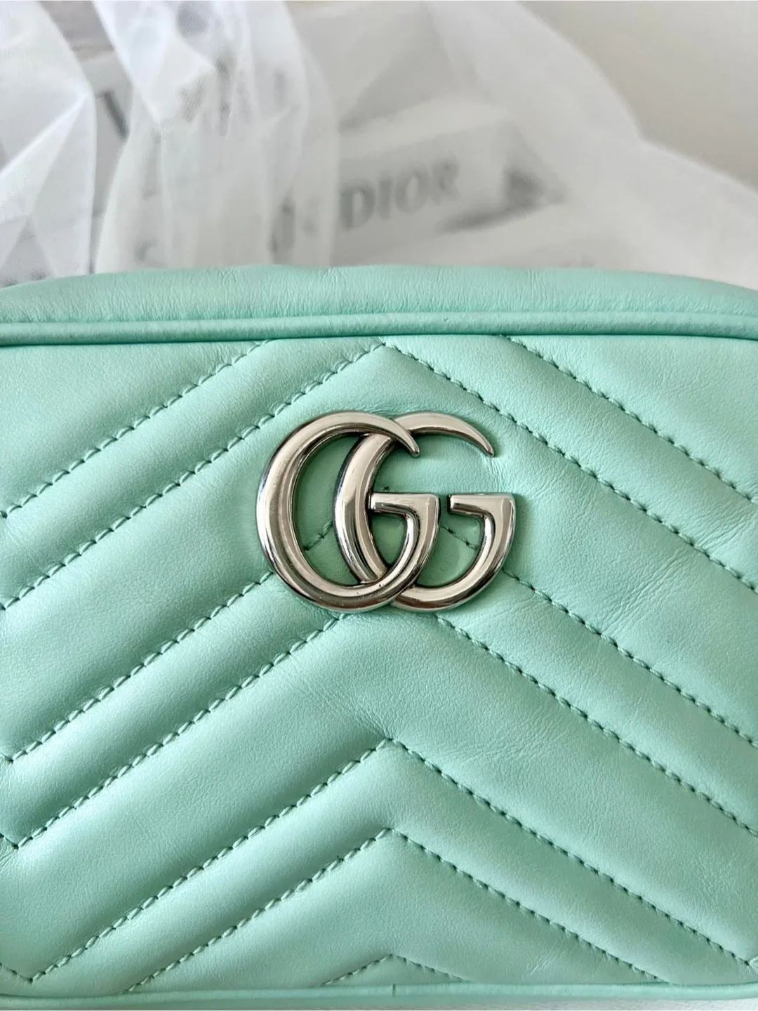 Gucci GG Marmont Bag image indicator(5)