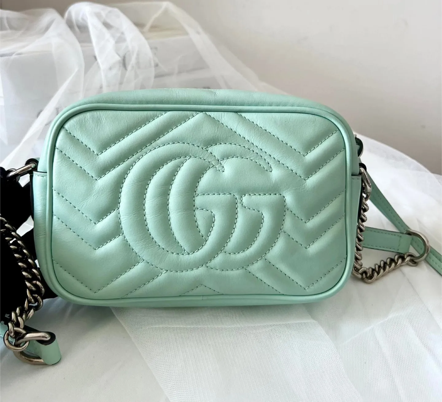 Gucci GG Marmont Bag image indicator(4)