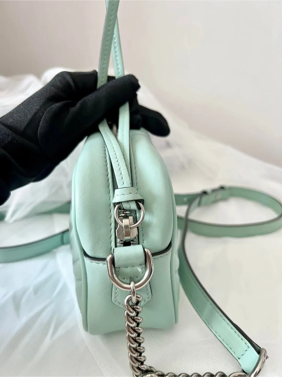 Gucci GG Marmont Bag image indicator(7)