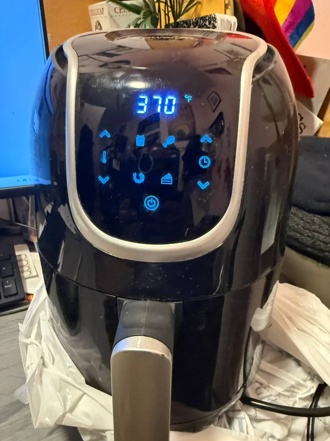 PowerXL Air Fryer was $70! image indicator(2)
