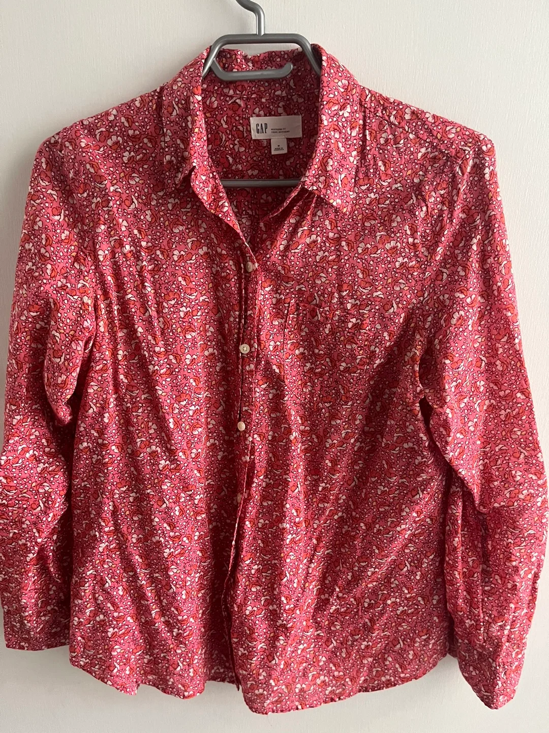 Gap Floral Button-Up Shirt thumbnail