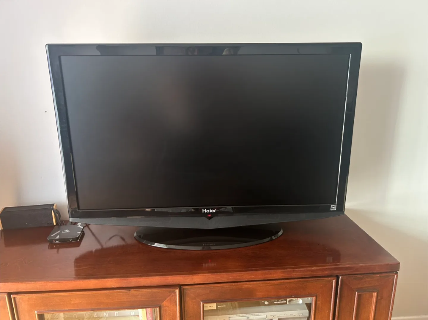 Haier Flat Screen TV thumbnail
