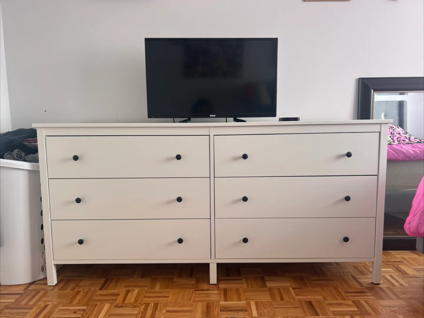 White 6-Drawer Dresser with Black Knobs thumbnail