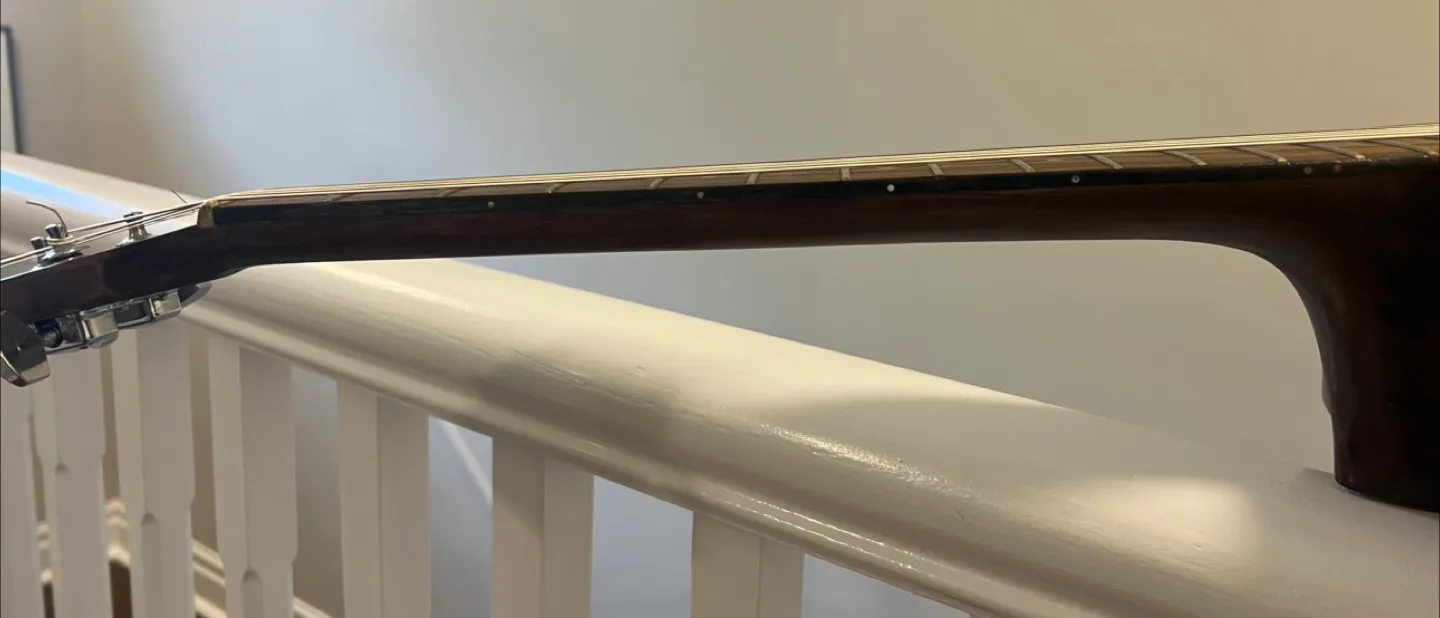 Hohner HG 300 Acoustic Guitar image indicator(9)