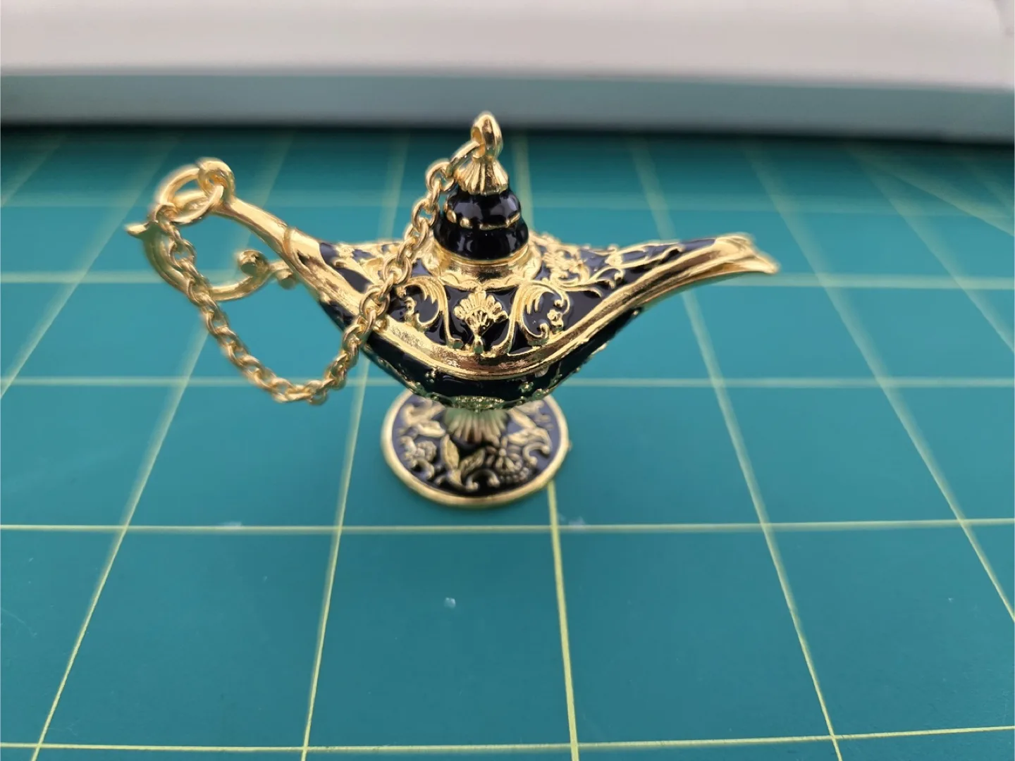 Decorative Genie Lamp image indicator(4)