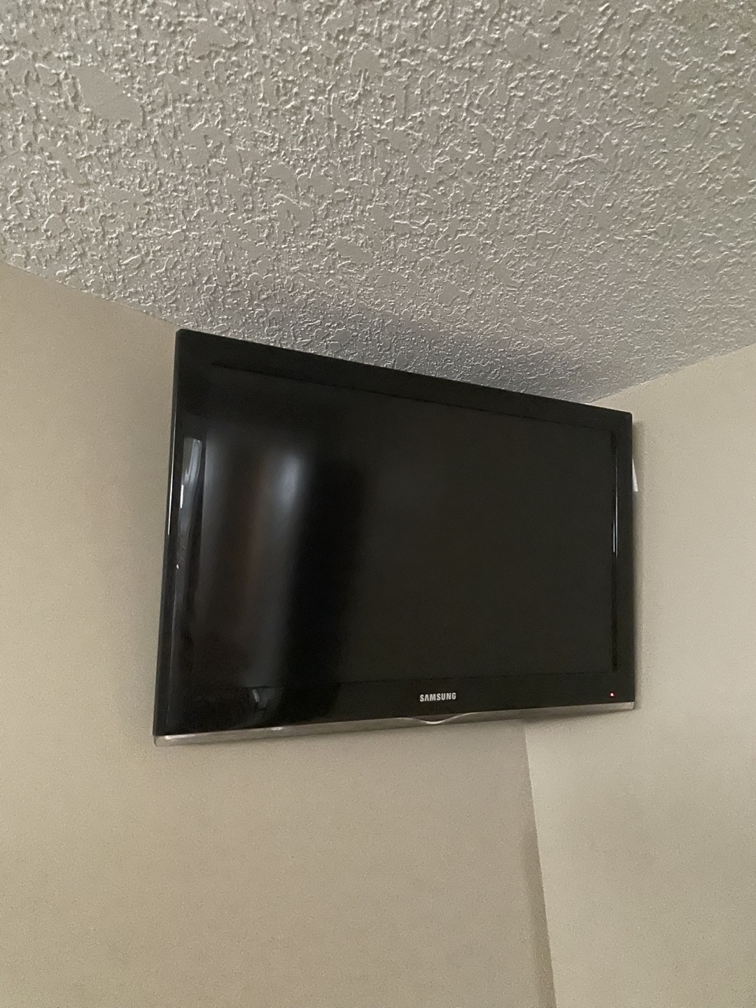 54”, 30”, 18” Samsung Flat Screen TVs - photo 2