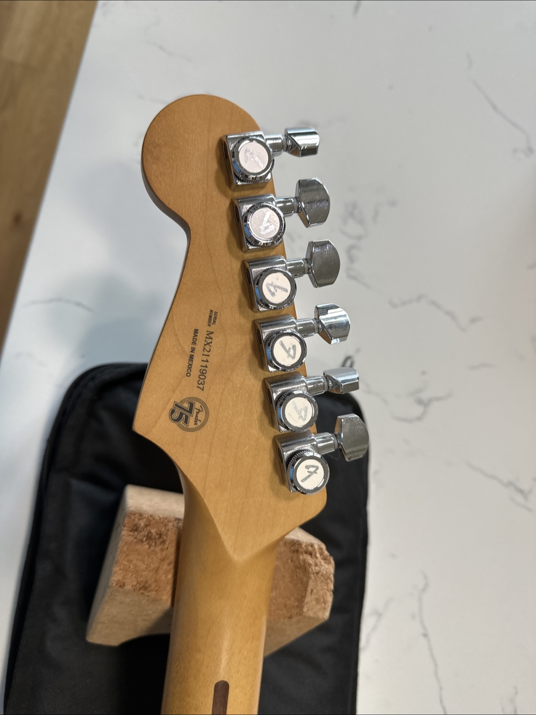 Fender Stratocaster 75th anniversary strat - photo 5