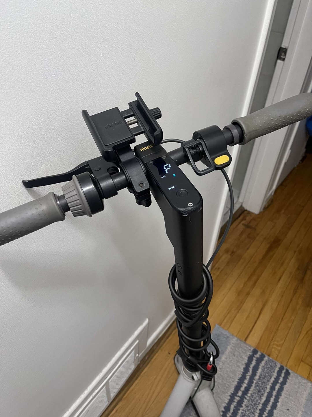 Electric Scooter - photo 4