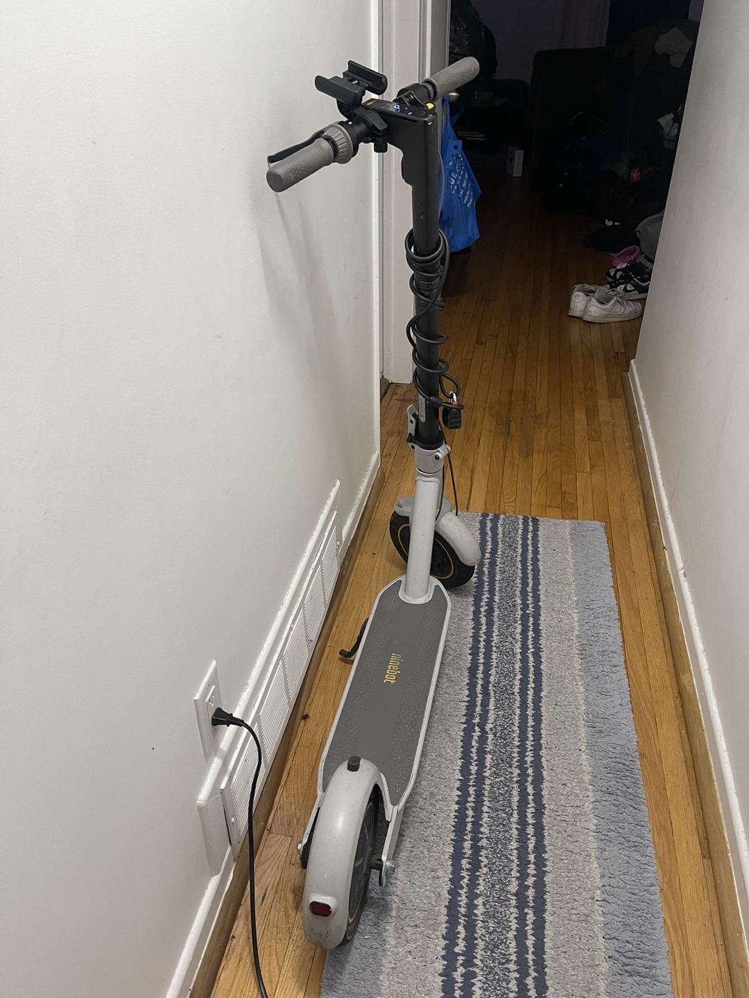 Electric Scooter - photo 3