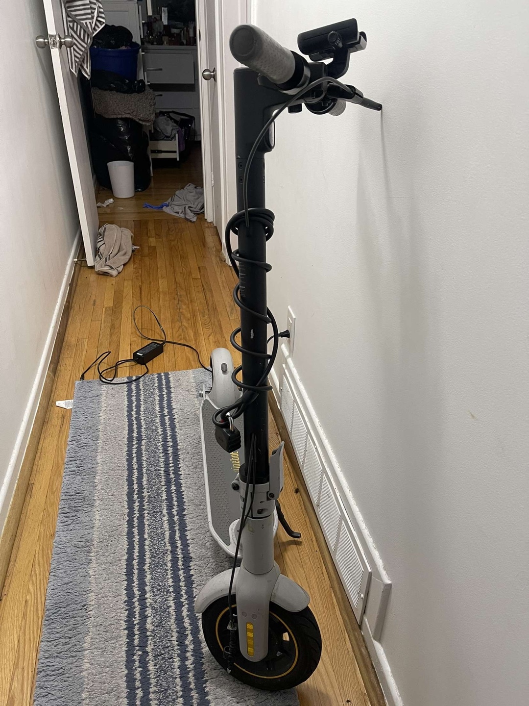 Electric Scooter - photo 2