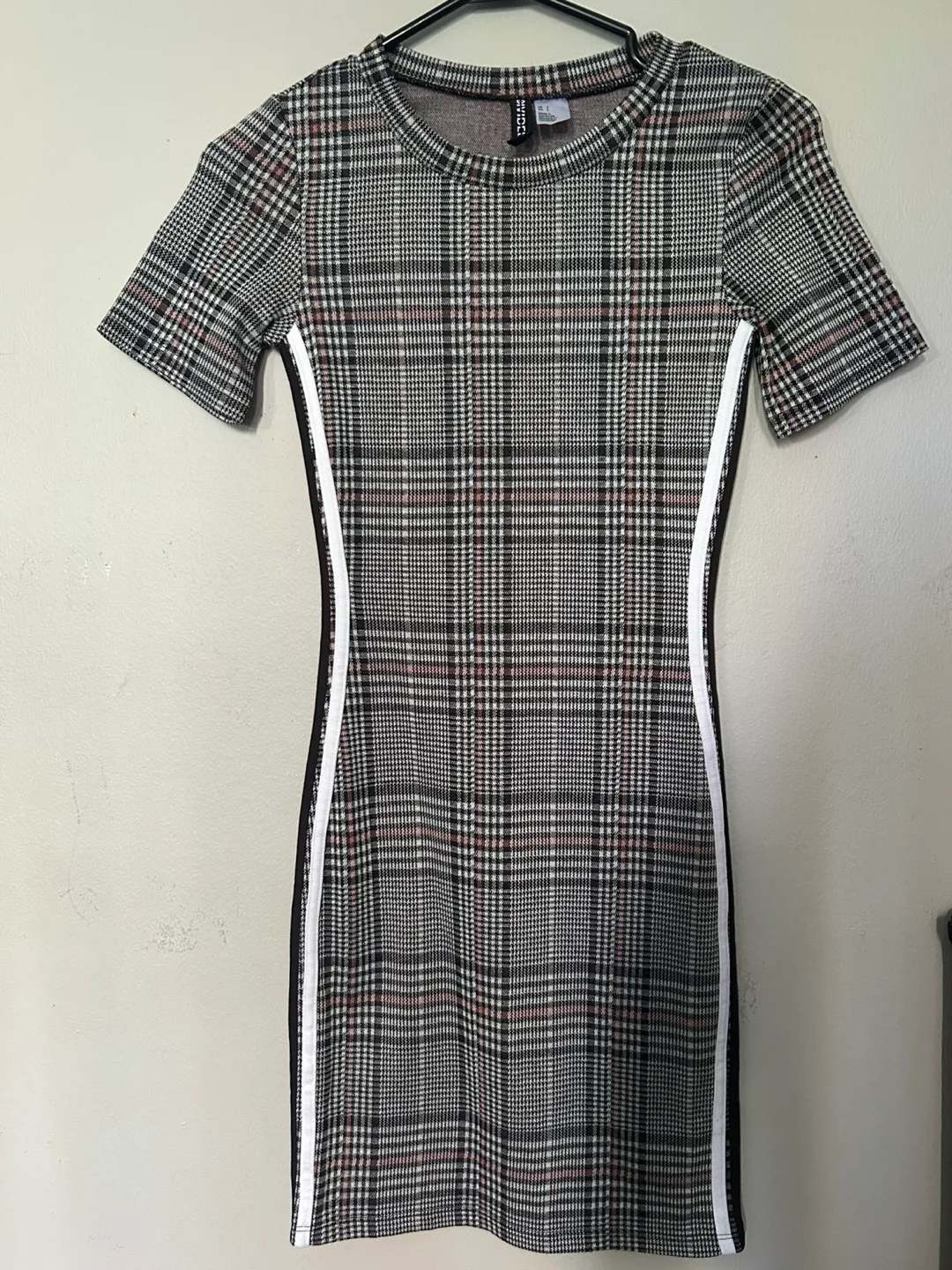 H&M Divided Plaid Mini Dress thumbnail