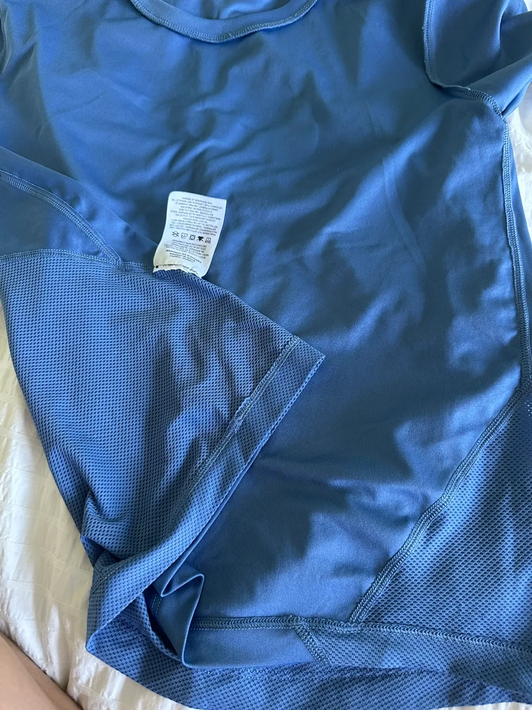 Women’s Nike Dri-FIT Running Shirt – XS (Like New) image indicator(6)