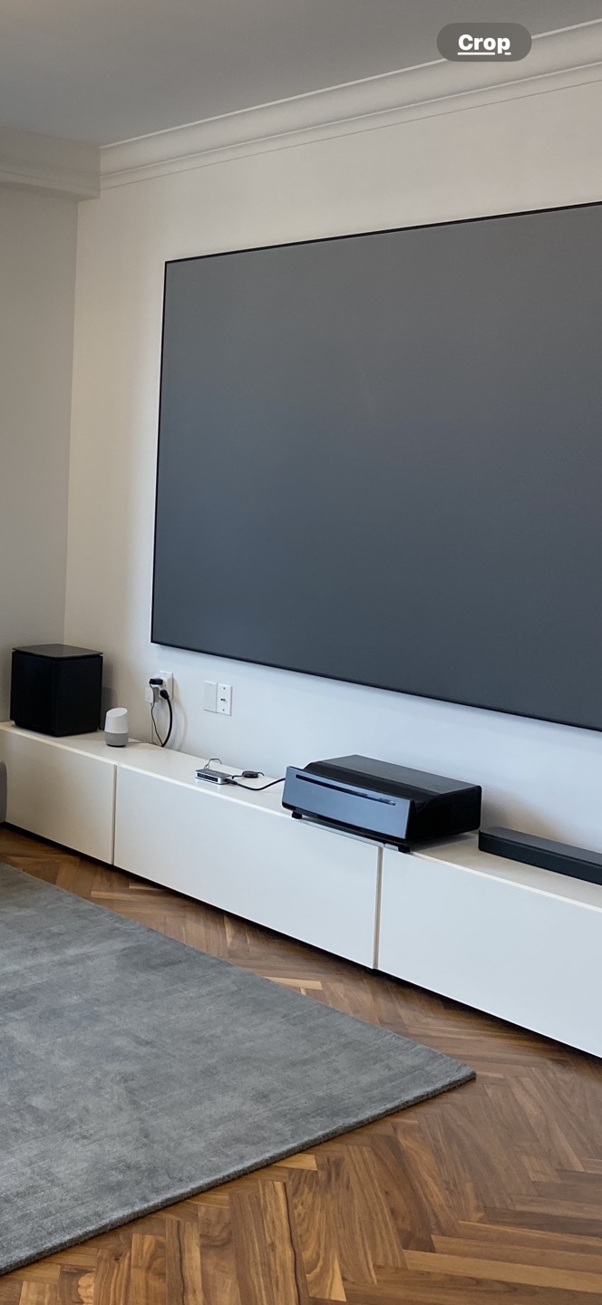 Dell S718QL 4K Ultra Video projector + 120inch screen frame
