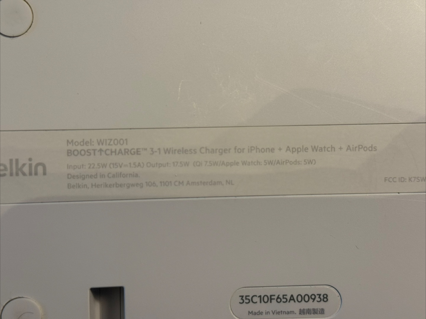 Belkin BOOST CHARGE 3-in-1 Wireless Charger - photo 4